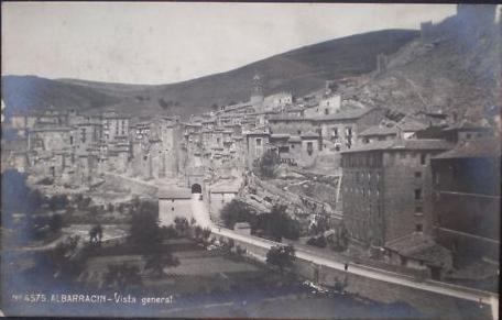 El municipio de Albarracín (Teruel) rodeado de un paisaje agreste y espectacular