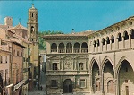 El municipio de Alcañiz (Teruel) rodeado de un río profundo y conservando todavía su estructura medieval.
