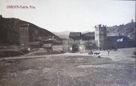 Daroca. Vista de la puerta Alta en el año 1922.