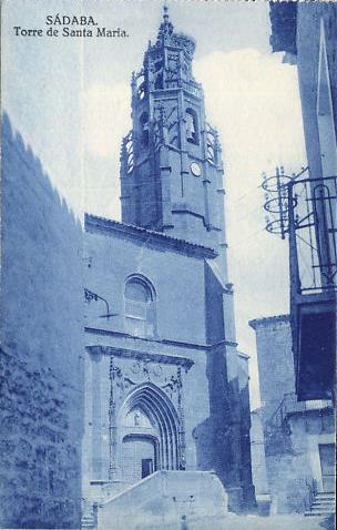 Sadaba. Con una tonalidad azul. Torre de Santa María. 06