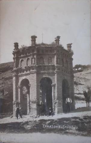 Tarazona. Crucifijo. Foto en blanco y negro de principio del siglo XX