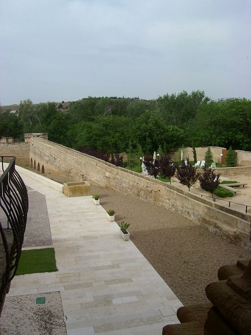 Monasterio de Rueda en Aragón. 12
