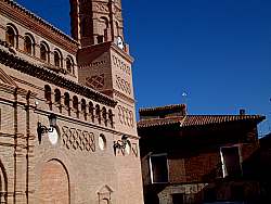 Fachada iglesia de Paniza 1