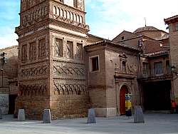 Detalle Base de la torre de Utebo 1