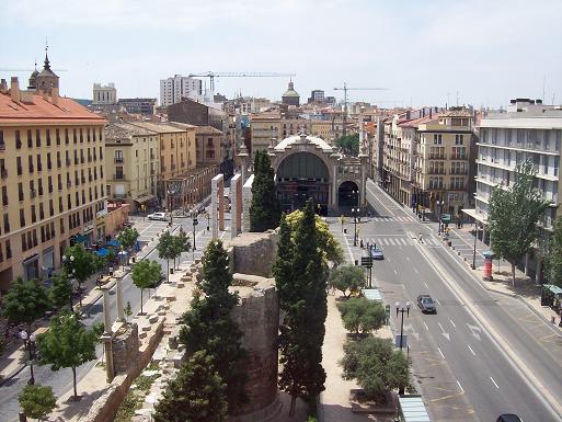 Zaragoza es bonita y está llena de color 14