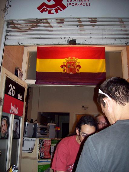 Zaragozando por Zaragoza un caluroso 27 de Julio de 2007. 765