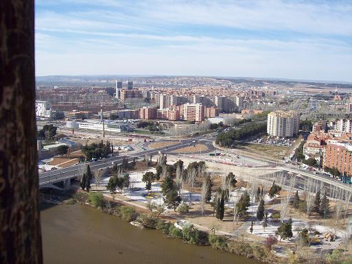 Visión desde la torre norte de Nuestra Señora del Pilar de Zaragoza.