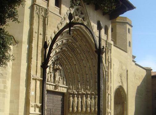 Huesca capital un gran conjunto artístico e histórico. 10