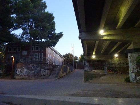 Zaragoza Capital. La ciudad bajo el Puente de la Almozara. 46